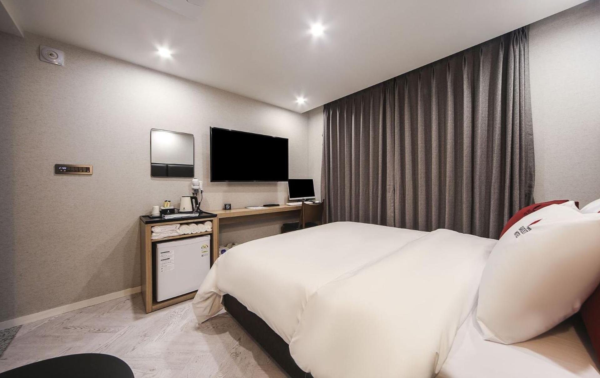 Maron Hotel Nampo Пусан Екстер'єр фото